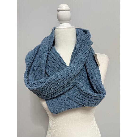 J.Jill Infiniti scarf French blue NWT super soft chunky - Picture 1 of 6